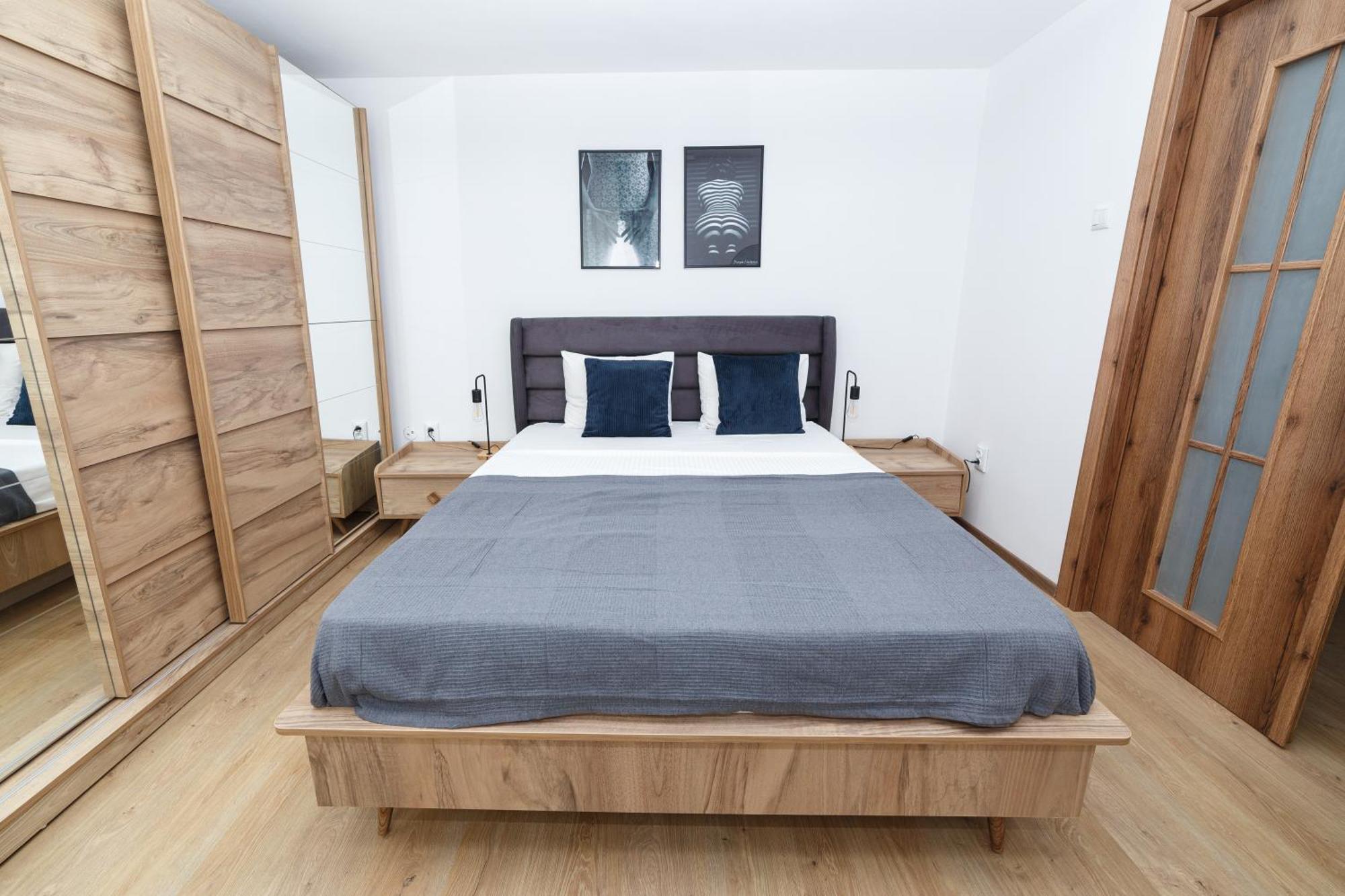 Rooftop Apartment Street Doamnei บูคาเรสต์ ภายนอก รูปภาพ
