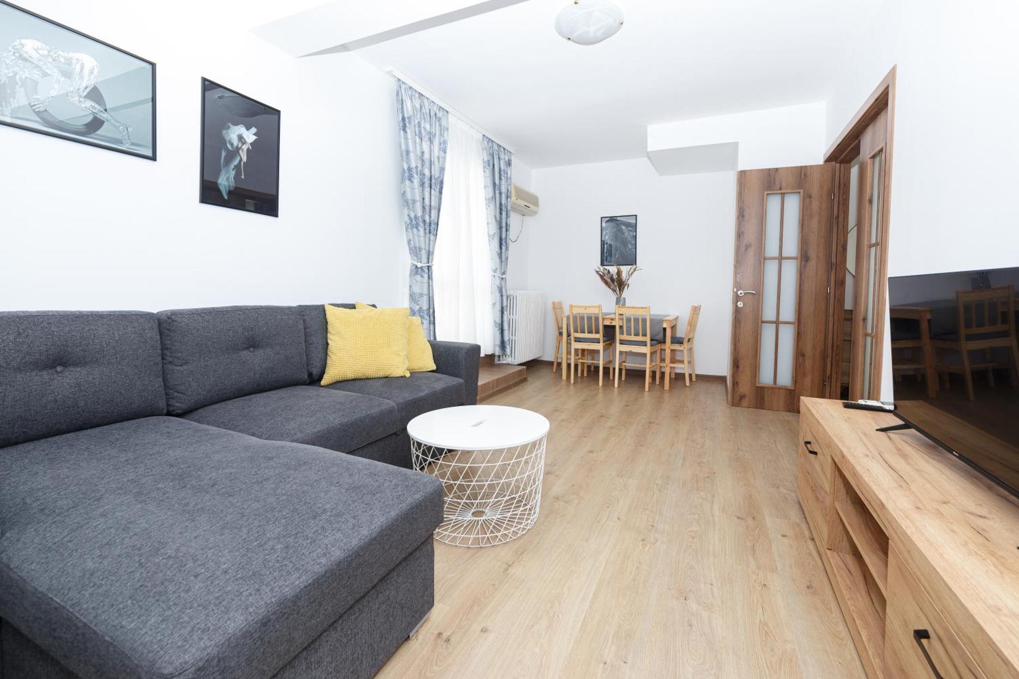Rooftop Apartment Street Doamnei บูคาเรสต์ ภายนอก รูปภาพ